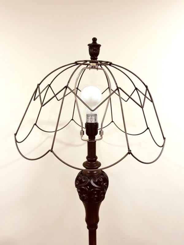 Large Lampshade Wire Frame for Floor Lamp – Scallop Tiffany