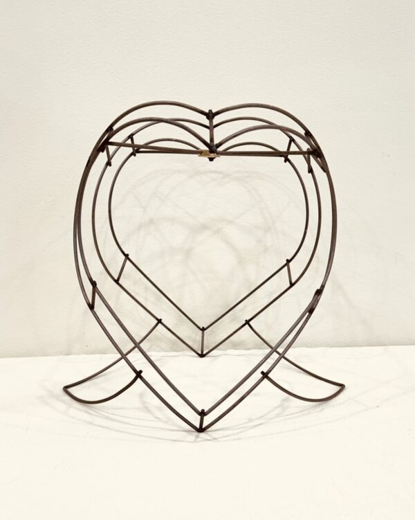 Wireframe Valentine Medium
