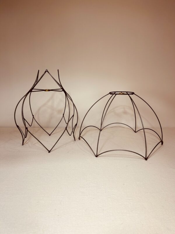 Victorian Medium Lampshade Wire Frame Set of 2 for Table Lamp – Cyclops & Inverted Scallop