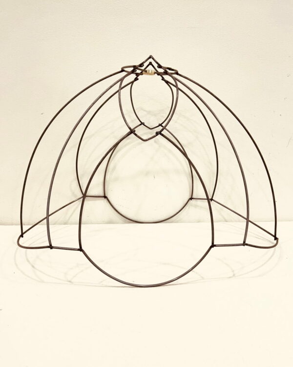 Wireframe Gothic Leaf Large
